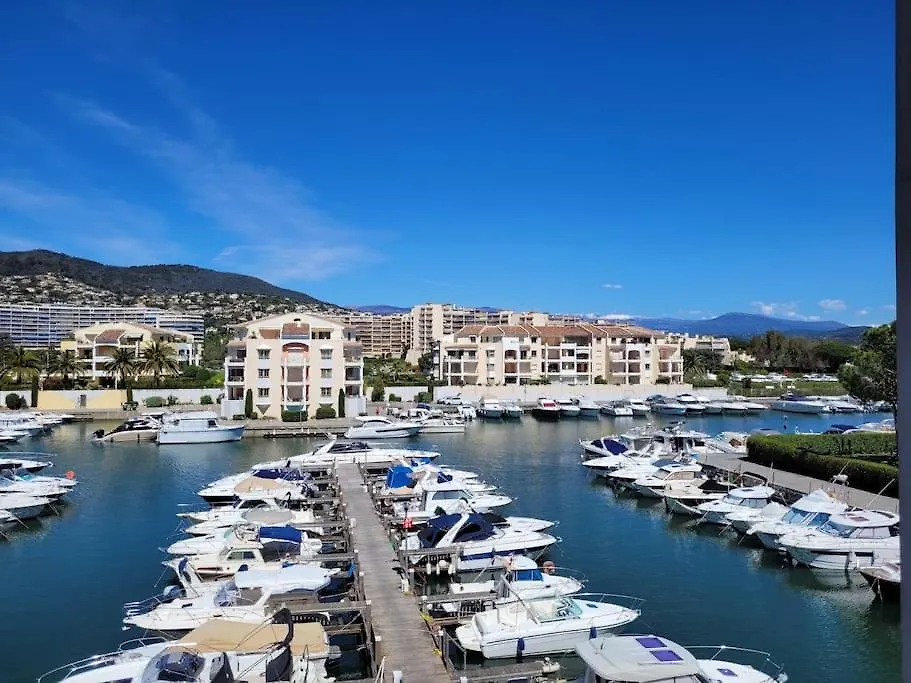 Ginkgo Studio - Piscine, Proche De La Mer, Golf, Wifi Mandelieu